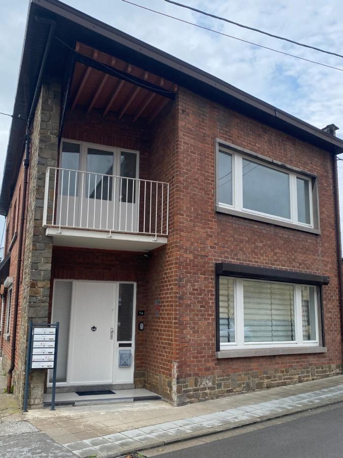 1-E Superbe Appartement Lumineux Charleroi Eksteriør bilde
