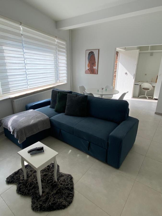 1-E Superbe Appartement Lumineux Charleroi Eksteriør bilde