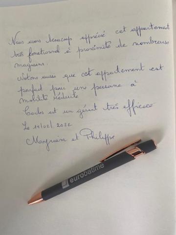 1-E Superbe Appartement Lumineux Charleroi Eksteriør bilde